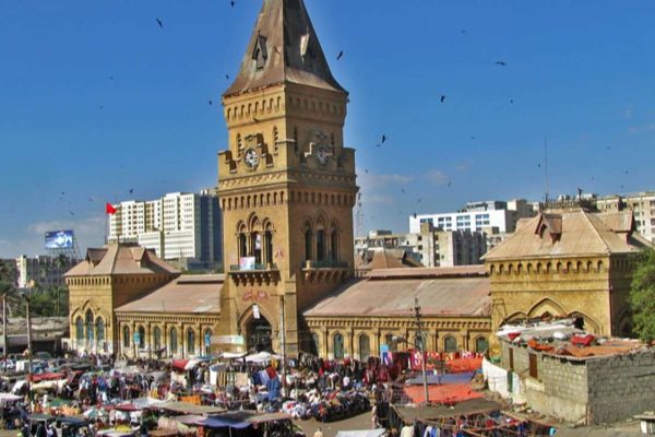 invest-in-commercial-property-saddar-karachi